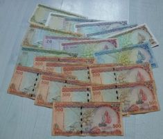 Lot ++ 20 alte Banknoten aus Maldives ab 1983