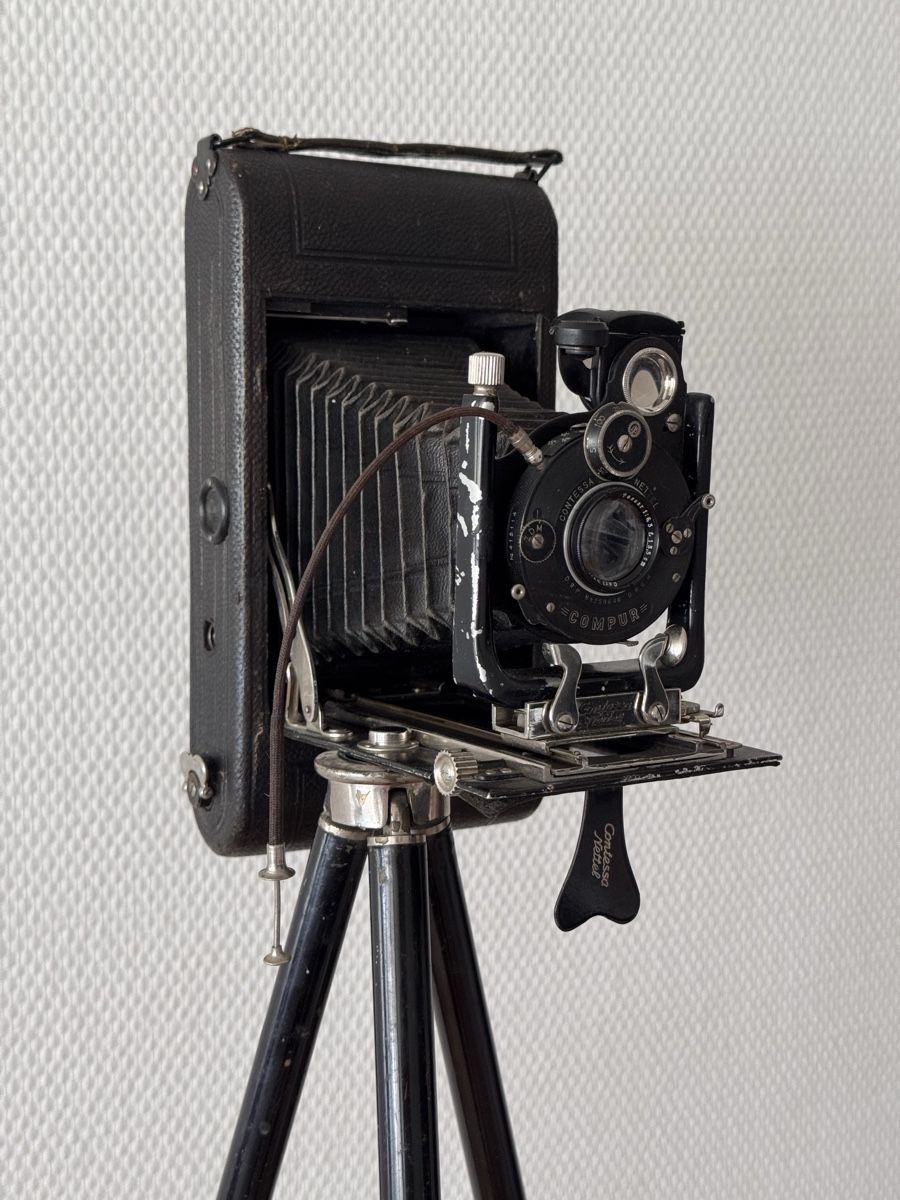 Zeiss Fotocamera: Antike Contessa-Nettel Faltkamera  – Usato da Burgdorf venduto da sta_9dkm