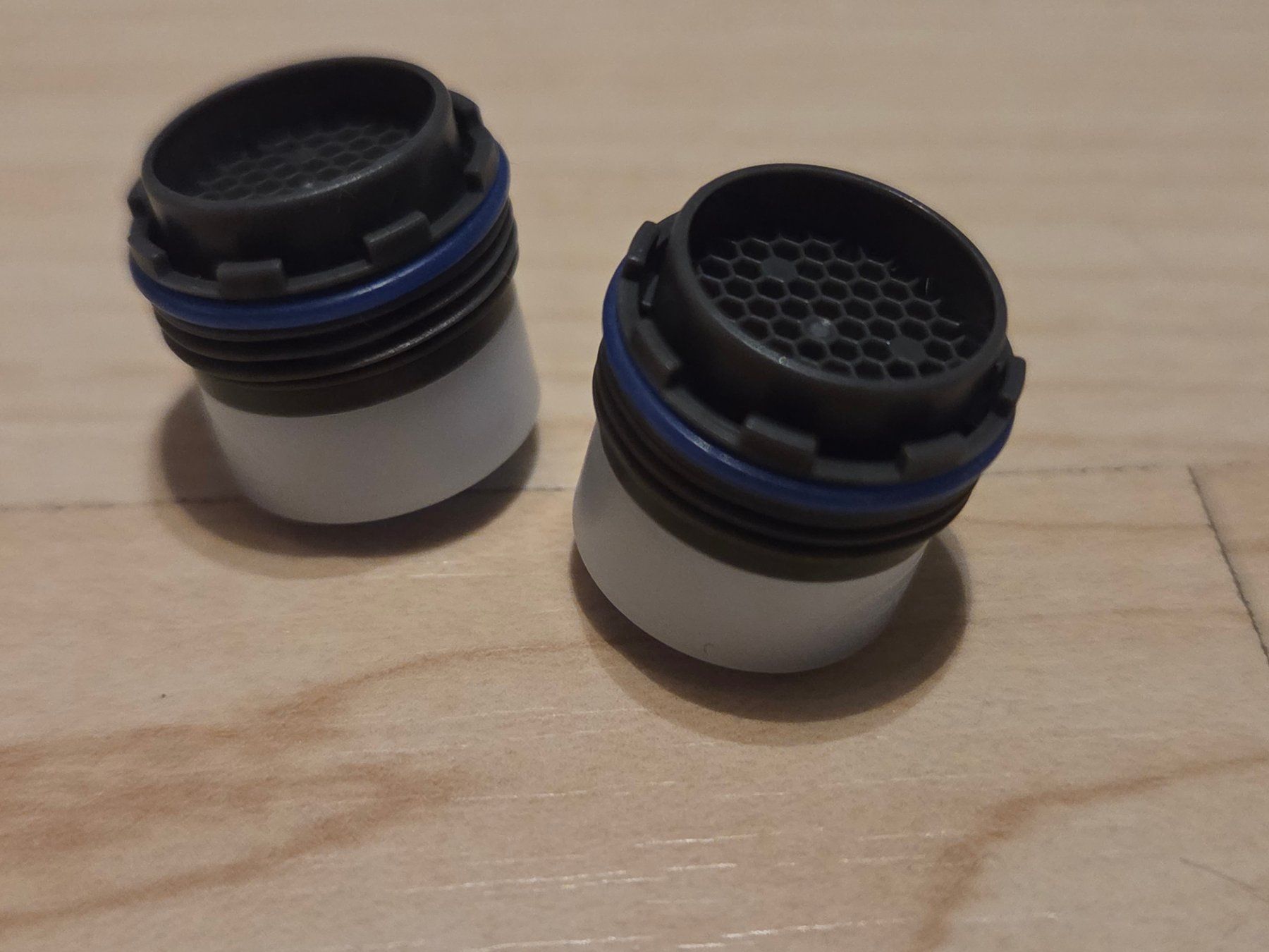 Neoperl Rubinetteria: 2 Mischdüsen Honeycomb XT – Nuovo (secondo la descrizione) da Messen venduto da StephanJ01