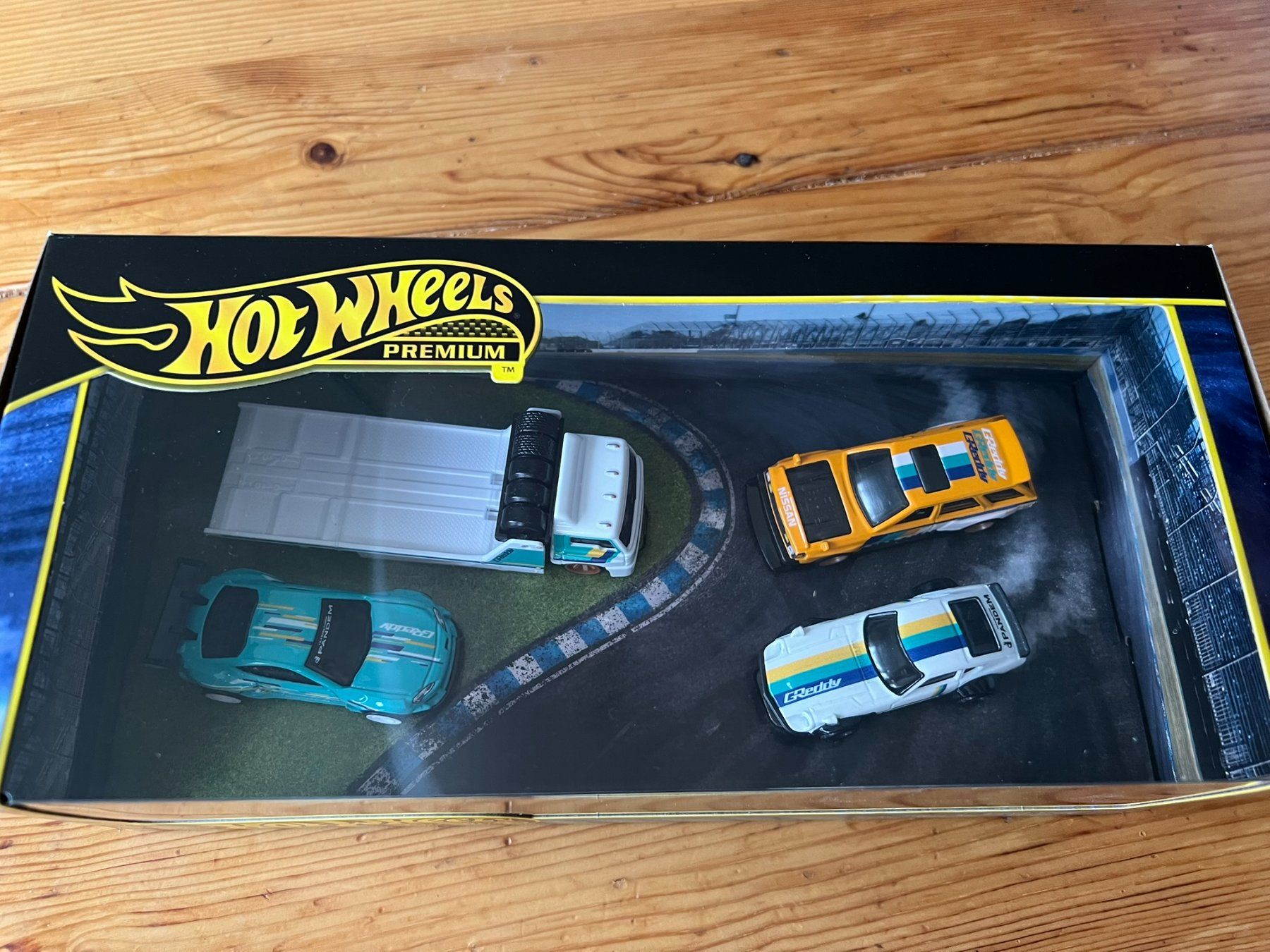 Hot Wheels Premium Fleet Street GReddy 4-Car Set OVP (Neu und ...