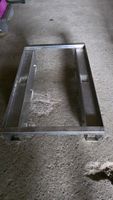 Rollwagen aus Metall in gutem Zustand