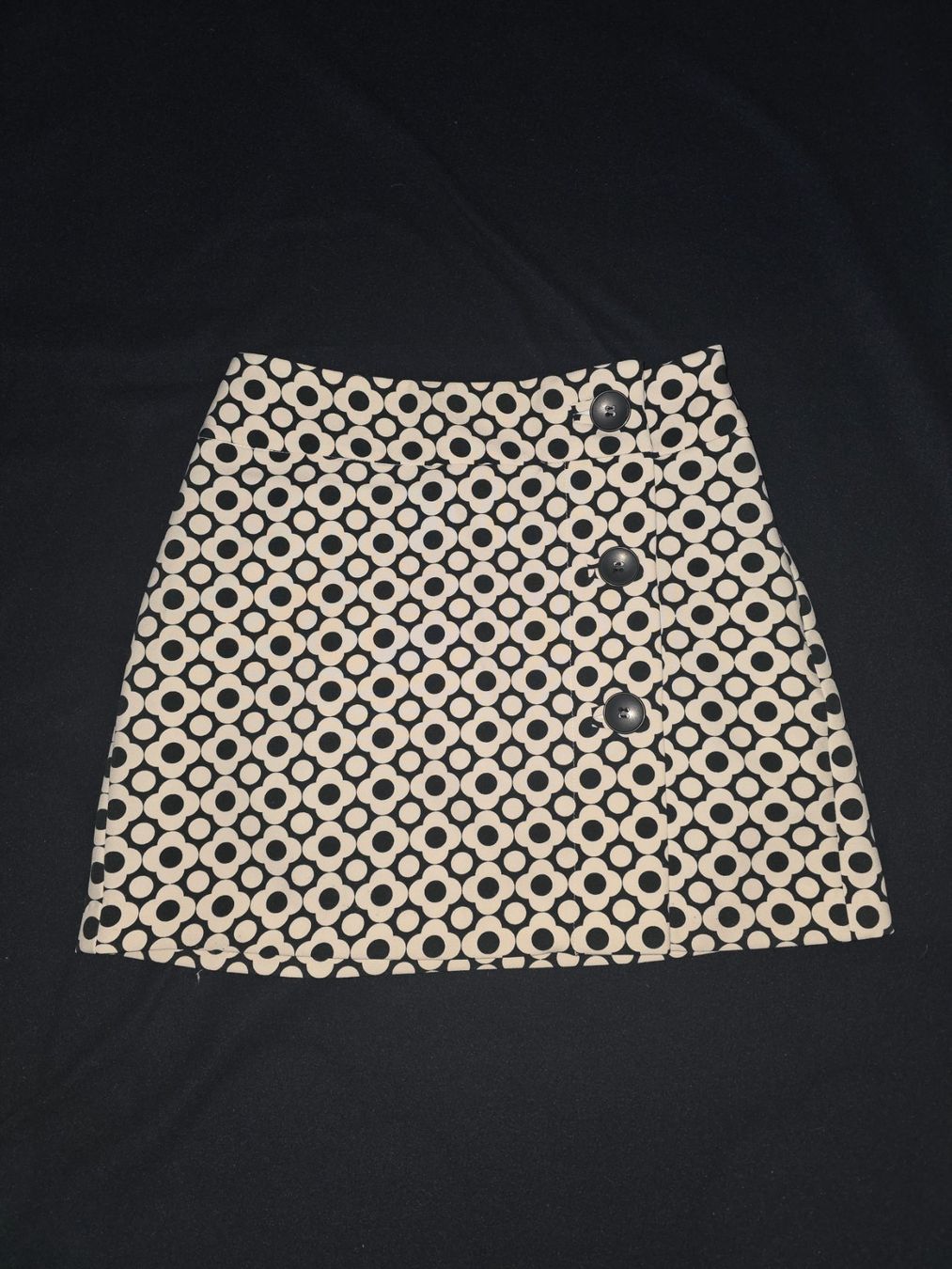 Bershka Gonne: Jupe / Rock Gr XS – Nuovo (secondo la descrizione) da Effretikon venduto da gonzzi