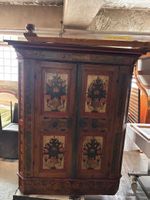 Antiker Schrank verm. 1874