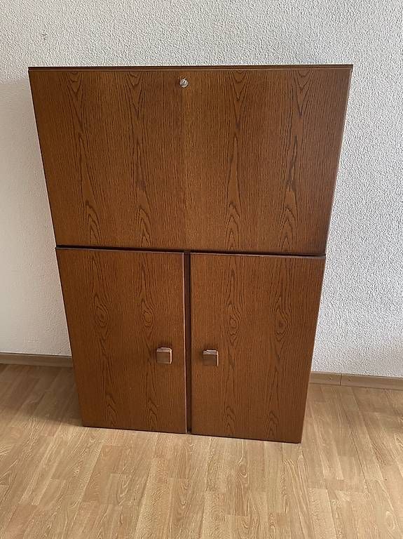 Scaffali: Wohnwand, Massivholz, diverse Teile – Usato da Gebenstorf venduto da Hhedy 2