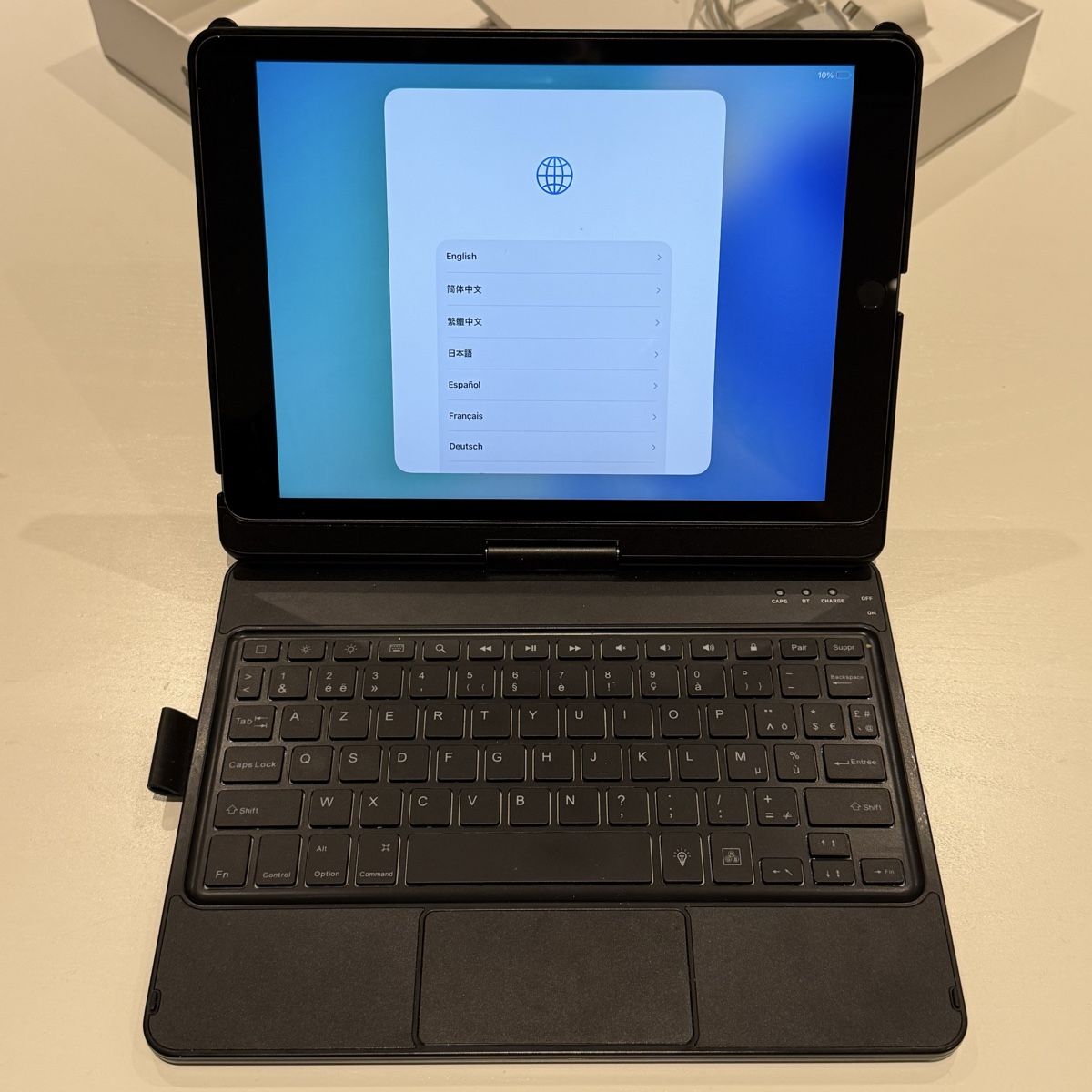 Apple Tablet PC: Apple A2602 iPad 9th Gen 64GB + Keyboard + Apple pen – Usato da Territet venduto da fil_5jwk 5