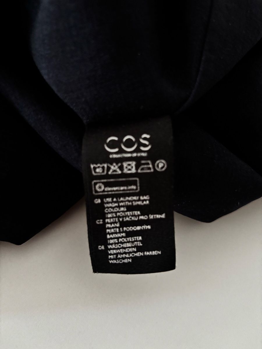 Cos Kleider: Kleid COS Dunkelblau Grösse 40 neuwertig – Neu (gemäss Beschreibung) aus Jona von cosa03 5