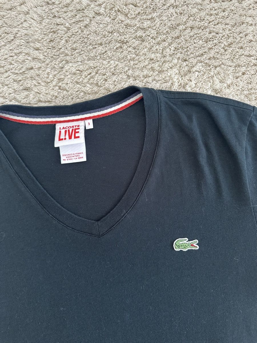 Lacoste T-Shirts: T-shirt Lacoste noir - Taille 3/S – Neu (gemäss Beschreibung) aus Neuchâtel von aliceguins 4