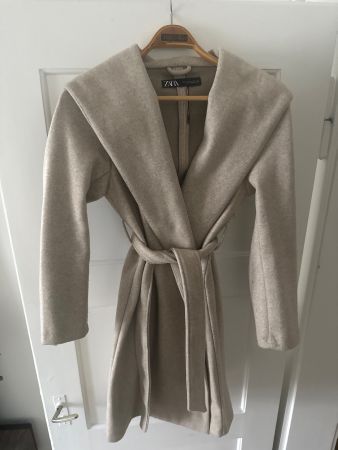 ZARA Soft Wrap Coat- XS- Light Beige. Like NEW!