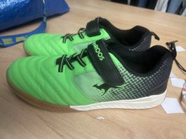 KangaROOS Indoor Fussballschuhe Kinder Gr. 36Neongrün-Schwa