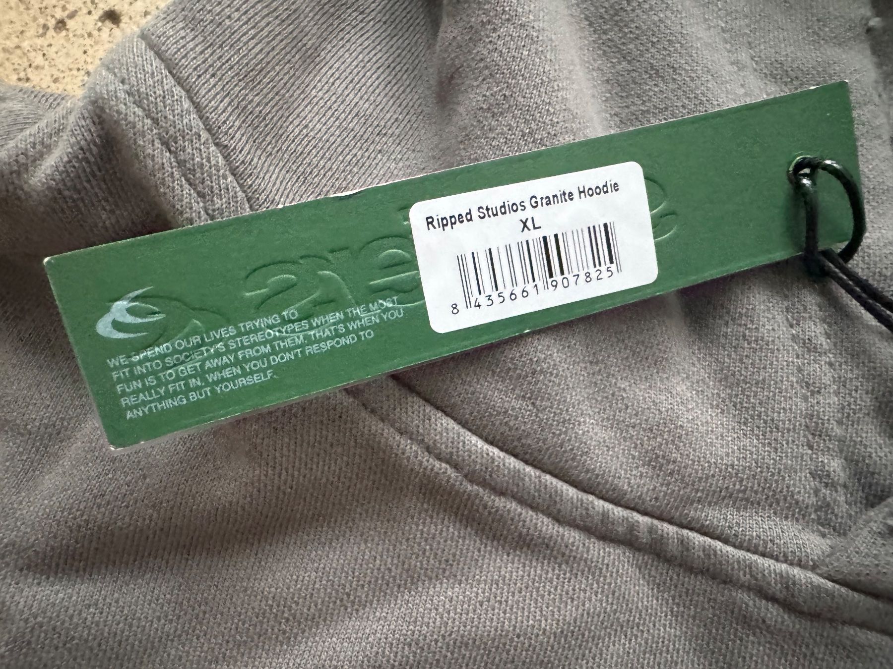 Maglioni & Felpe: Scuffers studio Hoodies – Nuovo e nell'imballaggio originale da Zürich venduto da brunobruna 6