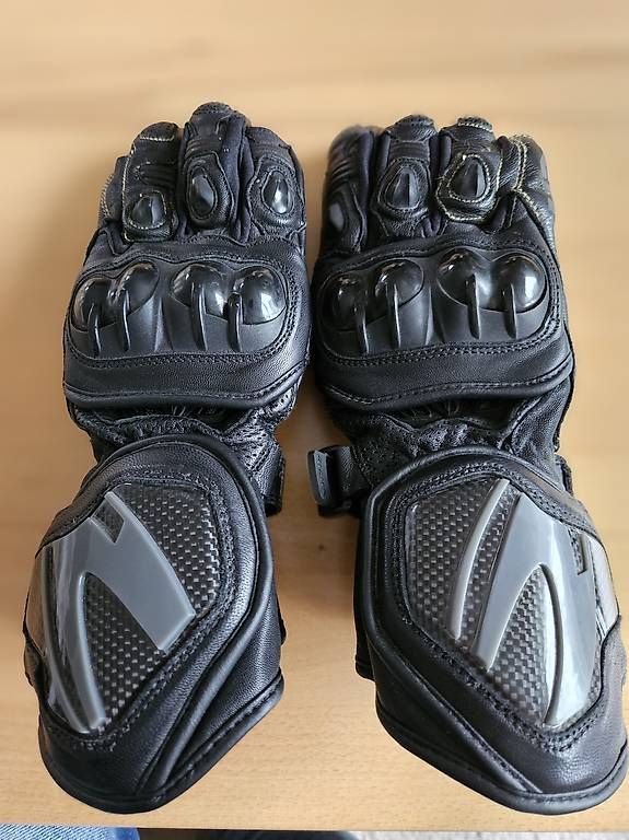Handschuhe & Handstulpen: Motorrad Handschuhe RICHA – Gebraucht aus Worben von Benelli654
