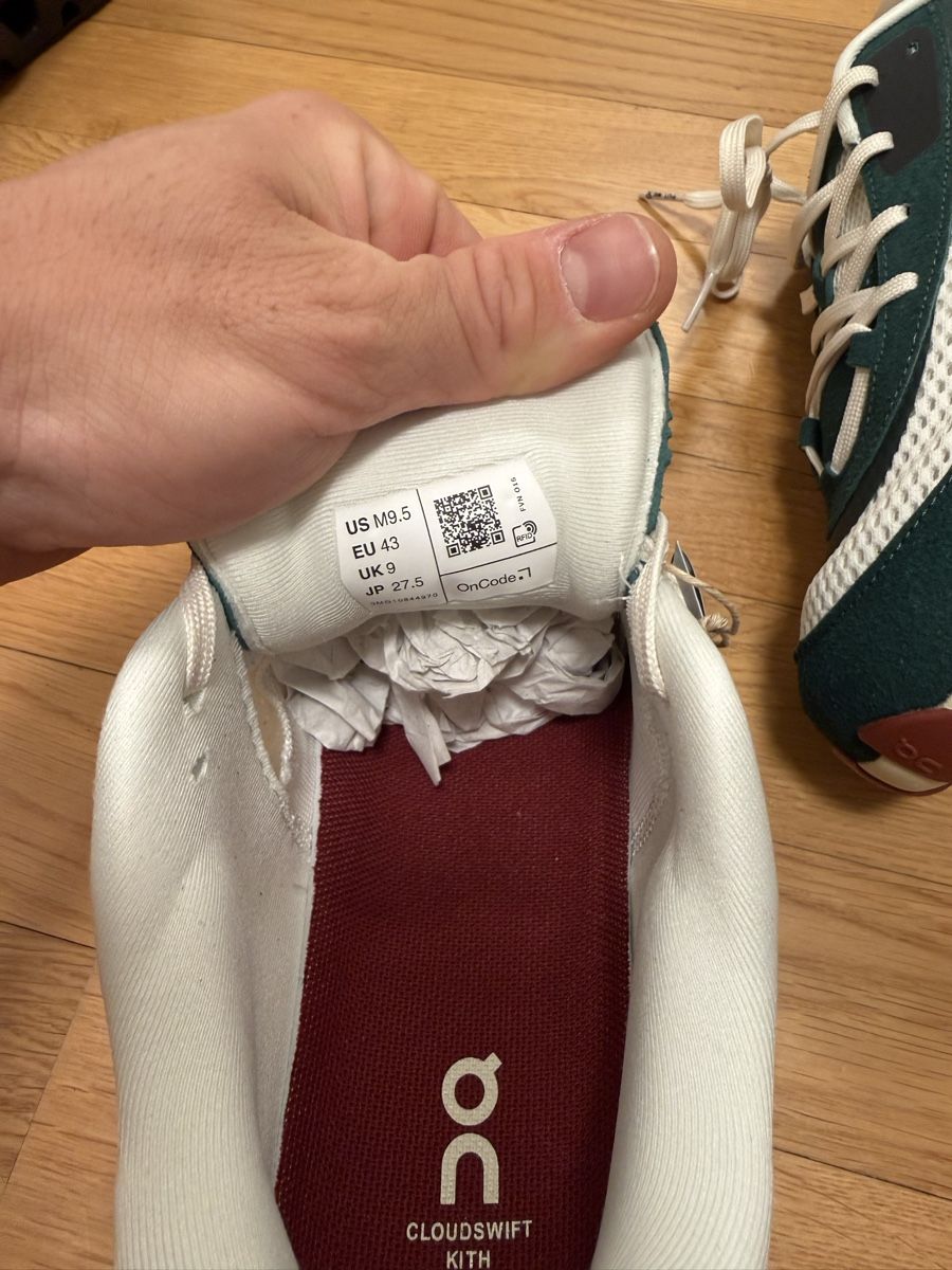 On Chaussures hommes: Kith On Running shoes – Neuf avec emballage d'origine à Tann par DicianniLe 4