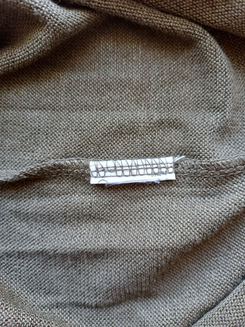 Maglioni & Felpe: Dünner olivgrüner Pullover von Springfield, Grösse S – Nuovo (secondo la descrizione) da Riedern venduto da martigni_88 3