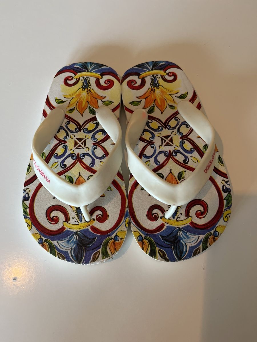 Dolce & Gabbana Scarpe per ragazze: D&G flip flops size 25 – Usato da Langnau am Albis venduto da adi_jqs8