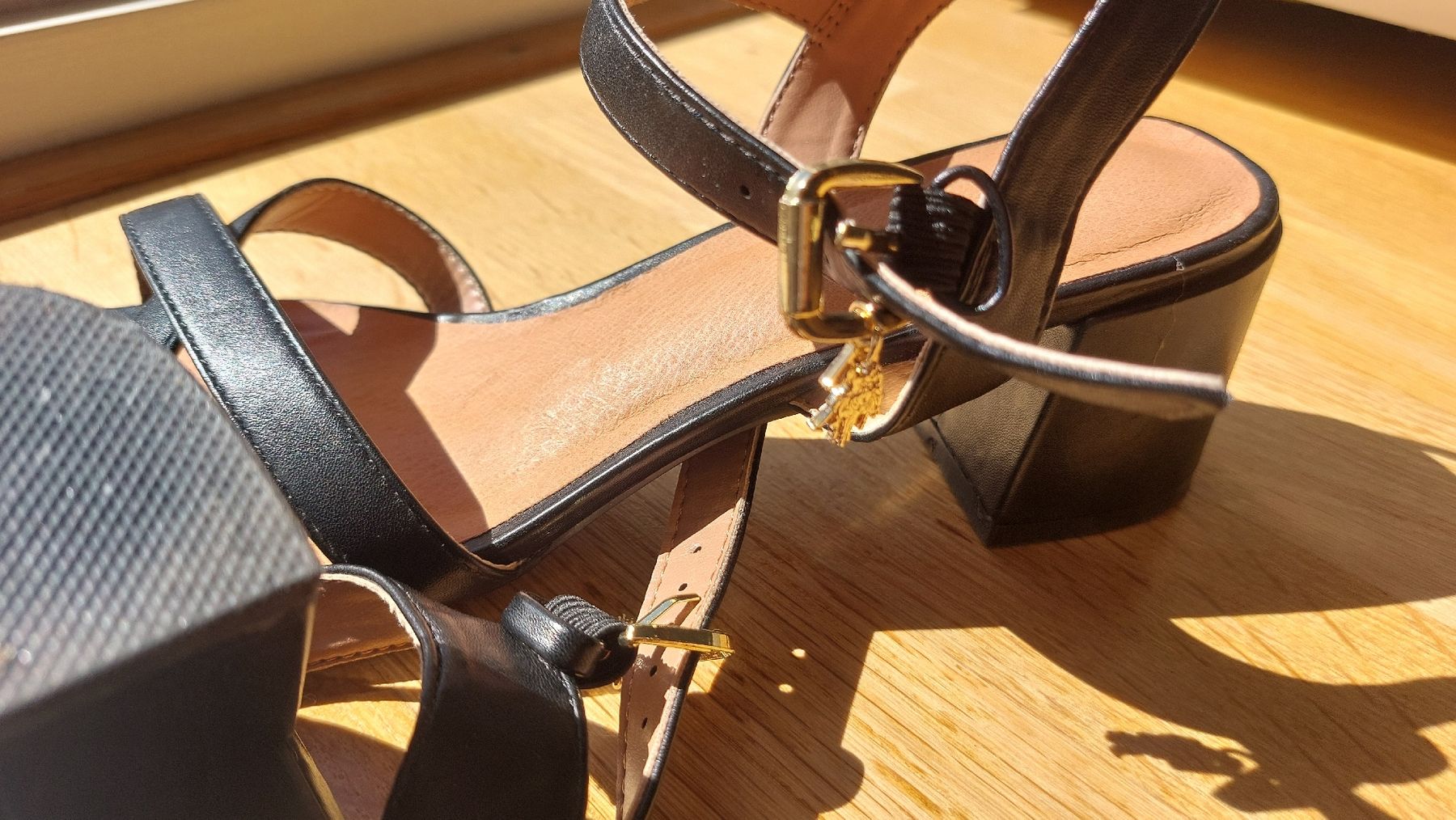 Ralph Lauren Scarpe da donna: leder Sandalen – Nuovo (secondo la descrizione) da Basel venduto da Sil_Yes 1