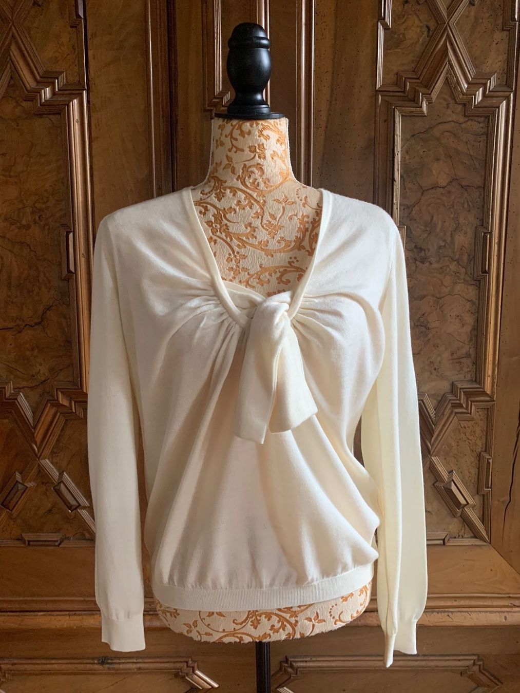 Moschino Pullover & Sweatshirts: MOSCHINO 100% Schurwolle Pullover  Gr. 44 IT /  NEU – Neu (gemäss Beschreibung) aus Interlaken von Bona55