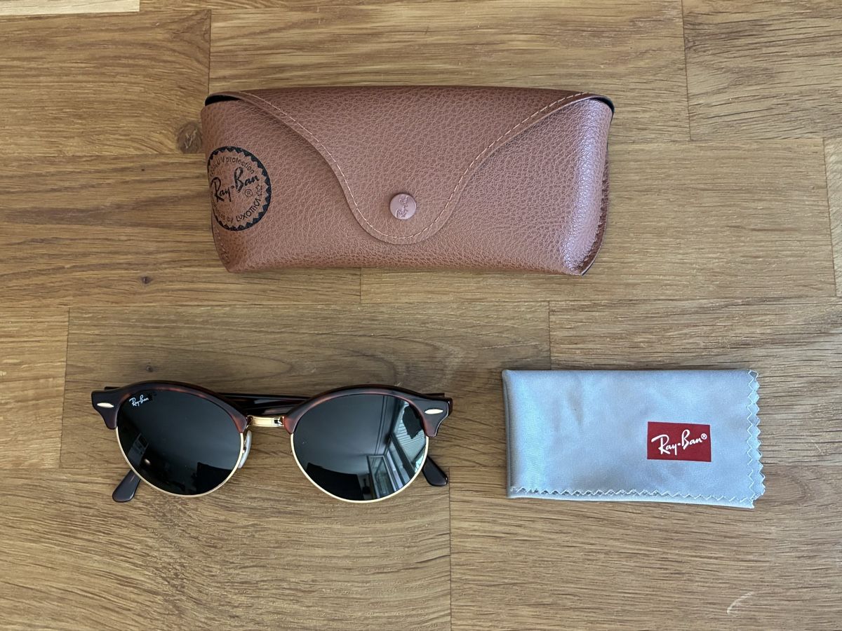 Ray-Ban Occhiali & Lenti: Ray Ban Clubround Classic  – Usato da Fribourg venduto da Karanoties