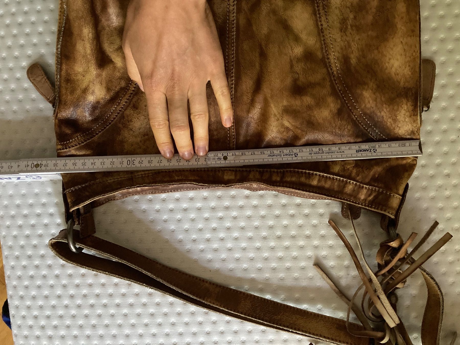 Borse da donna: Australische Ledertasche – Usato da Basel venduto da Lizzy_01 6