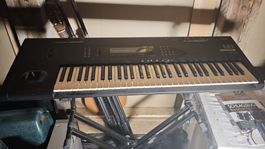 Korg M1 Music Workstation / Synthesizer – Kult-Klassiker