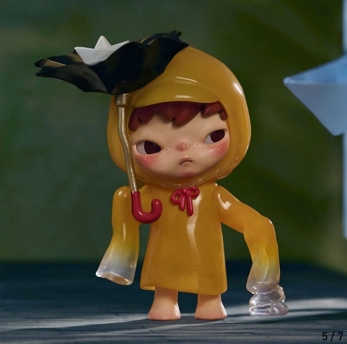 Pop Mart Statuette: Hirono Authentic Echo  “journey in the rain” – Nuovo (secondo la descrizione) da Airolo venduto da MomTheBraggerStudio 1