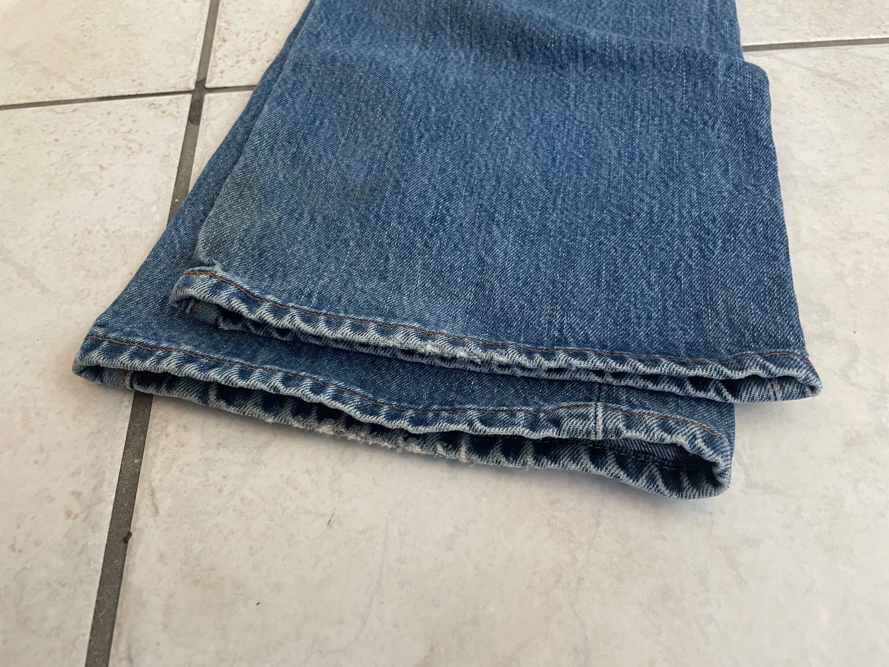 Levi's Jeans: Jean Levi's 501 Vintage Taille 36 34 – Gebraucht aus Vallamand von Bricbracbroc82 4