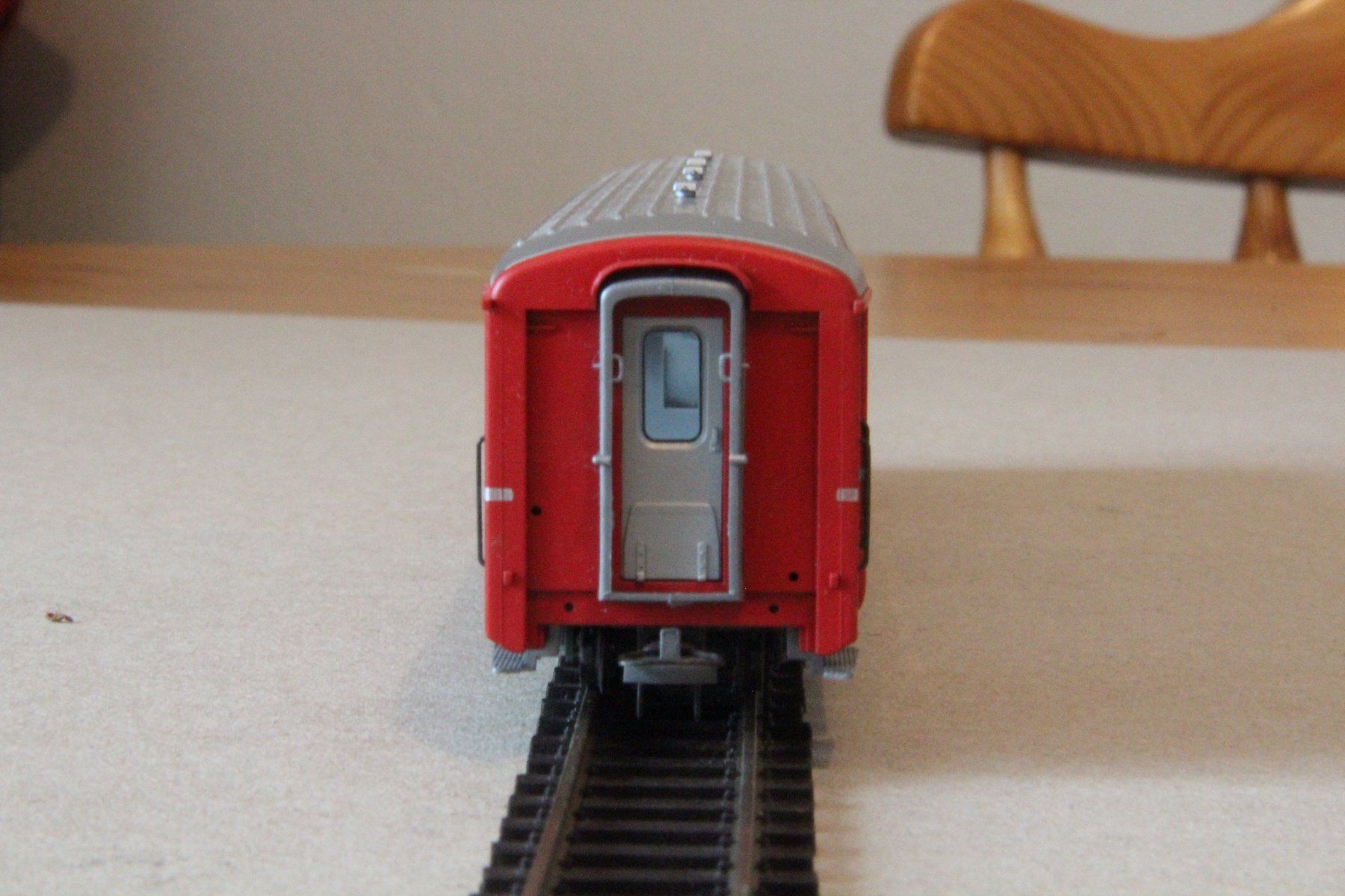 Bemo Modellini di ferrovie: RhB Einheitswagen  Rot – Usato da Speicher venduto da rori64 1