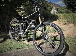 Canyon Nerve AM 9.0 SL