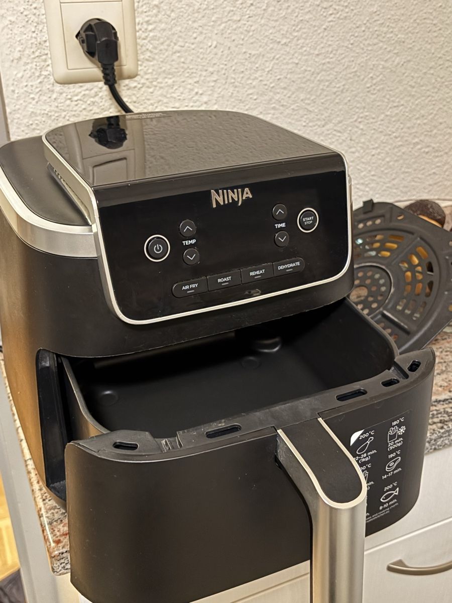 Elettrodomestici da cucina: Ninja Airfryer with Warranty – Usato da Regensberg venduto da akon_ch 2