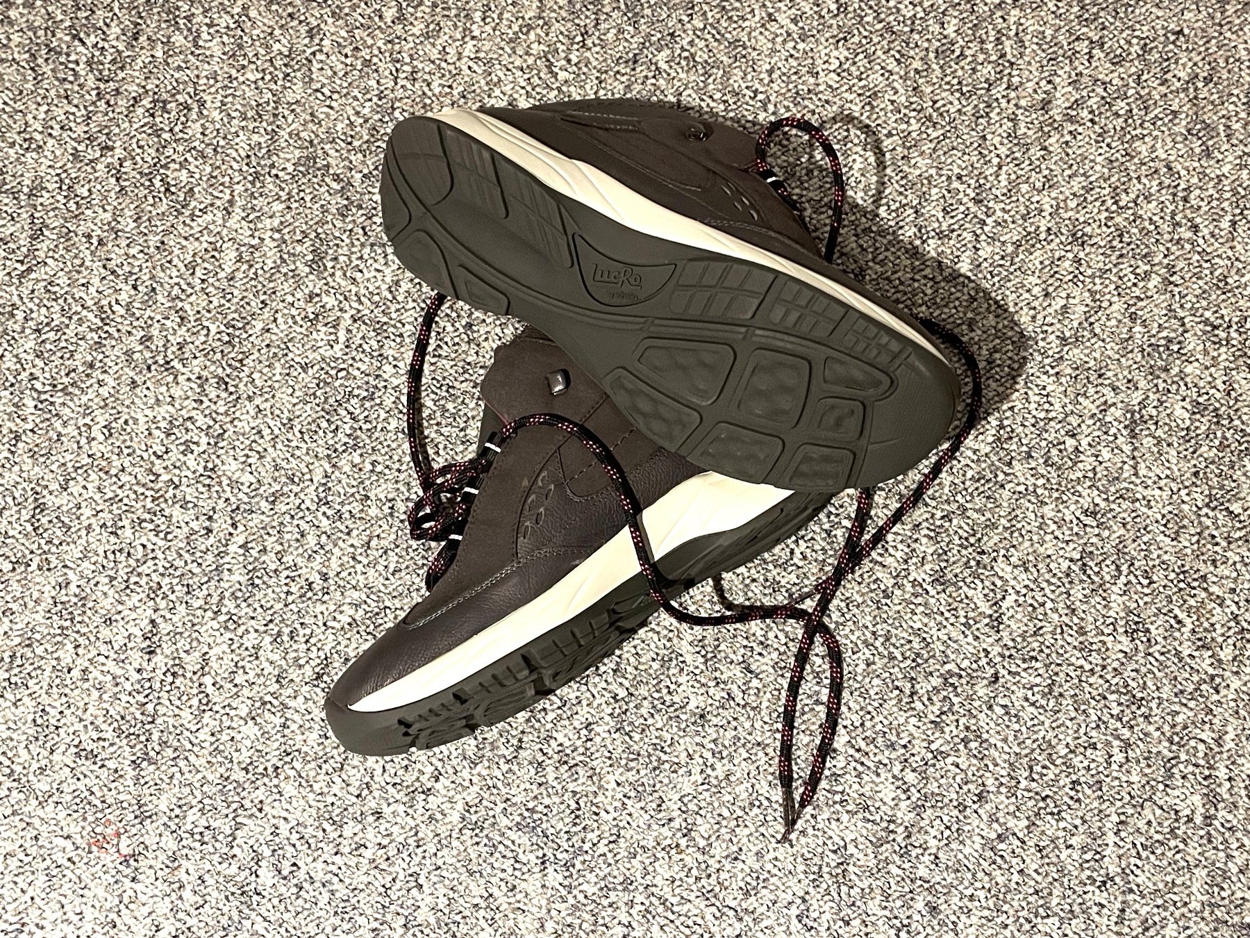 Scarpe da donna: Chaussures de marche dames 41 – Nuovo (secondo la descrizione) da Genève venduto da flocon06