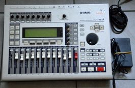 Yamaha AW16G - Digital Multitrack Workstation