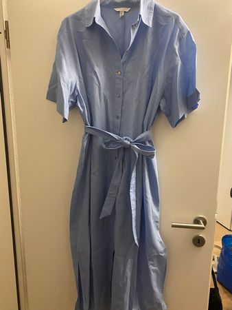 Kleid aus Leinenmischung