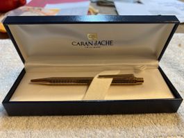 Caran d'Ache Kugelschreiber vergoldet "Bühler" 