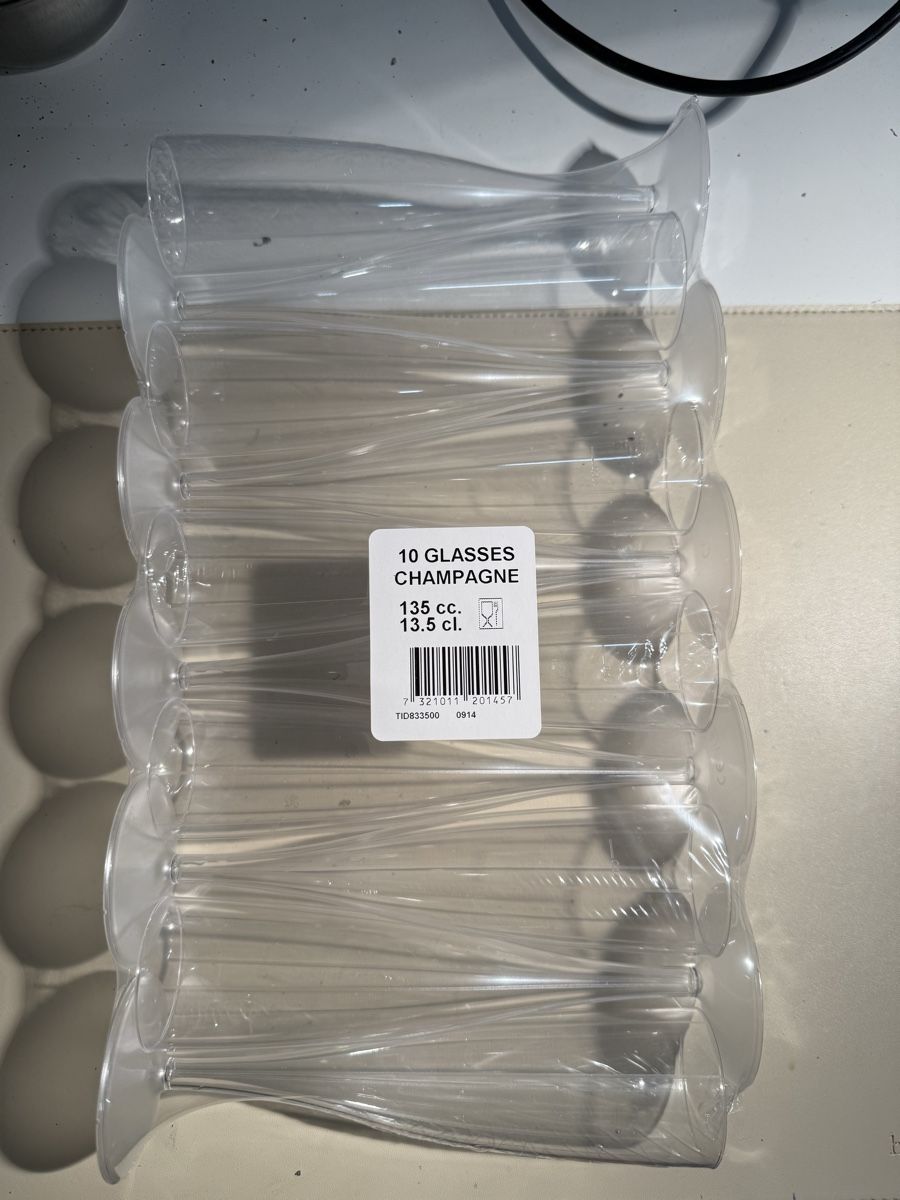 Gläser: Champagne Glass – Neu und originalverpackt aus Zuzwil SG von Stepwolf