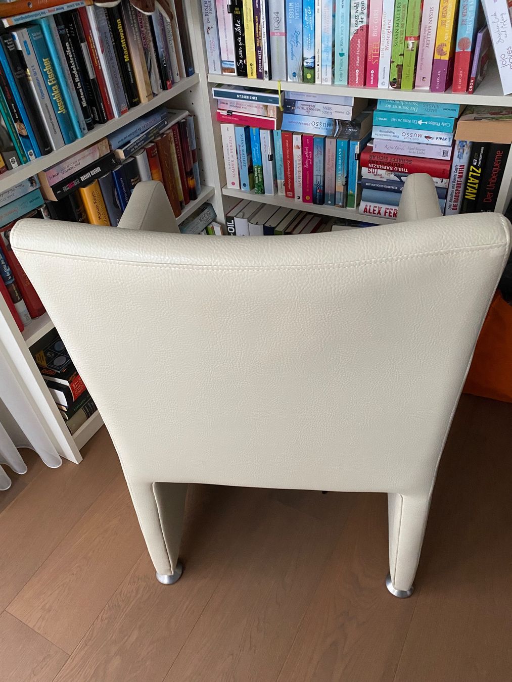 Poltrone: 2 Bequeme Sessel aus Kunstleder beige – Usato da Galgenen venduto da See04 2