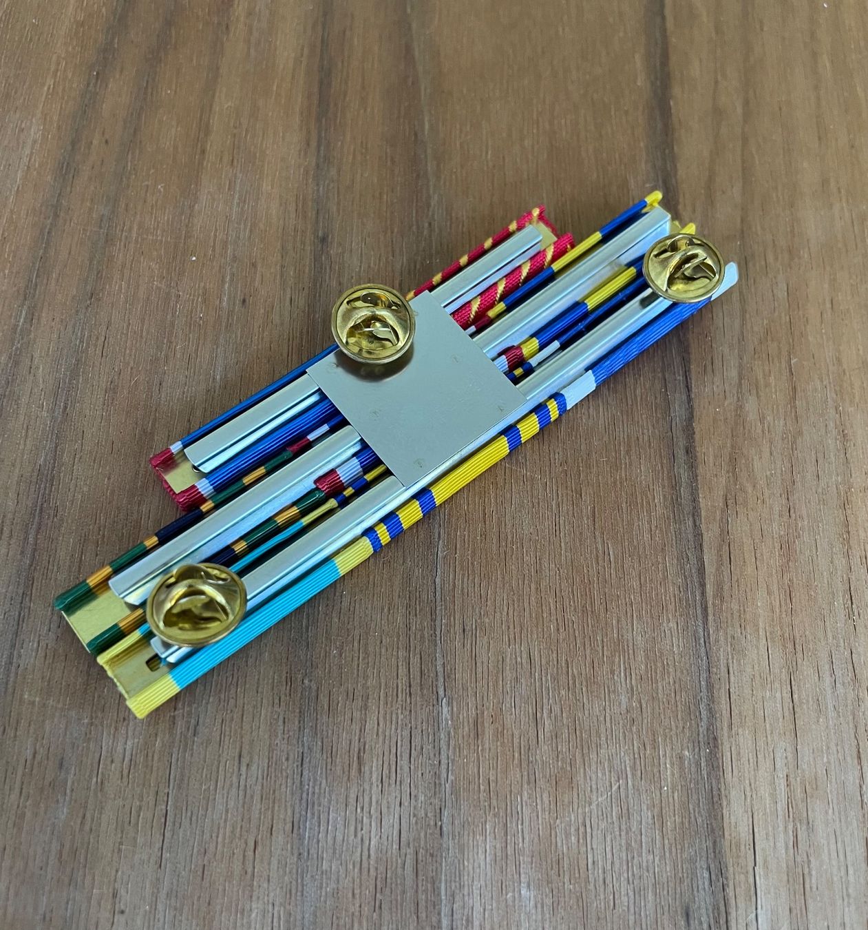 Plaketten & Abzeichen: 8 US Army Ribbons – Gebraucht aus Basel von OrdenMax 1