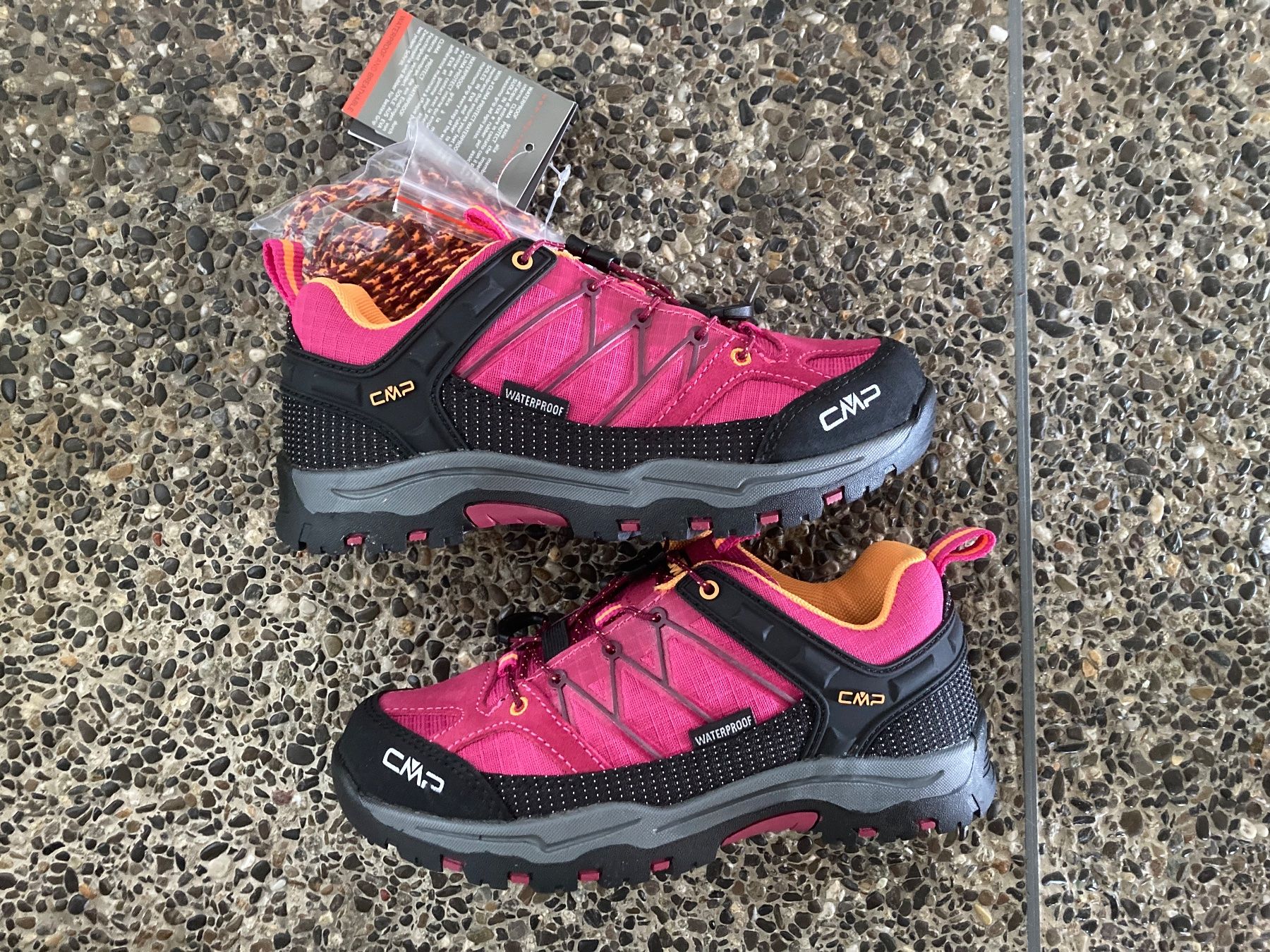 CMP Scarpe per ragazze: Neue Trekkingschuhe, Wanderschuhe CMP Gr. 34 – Nuovo e nell'imballaggio originale da Aetingen venduto da Nadinsky 4