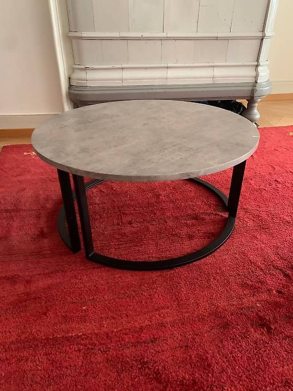 Sofas: Rotes Echtleder-Sofa inkl. Couchtisch – Gebraucht aus Urtenen-Schönbühl von thefabio96 2