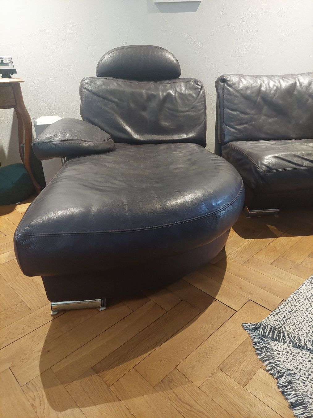 Artanova Sofas: Designklassiker: Artanova Medea Leder-Sofa Module – Gebraucht aus Olten von jilles4 4