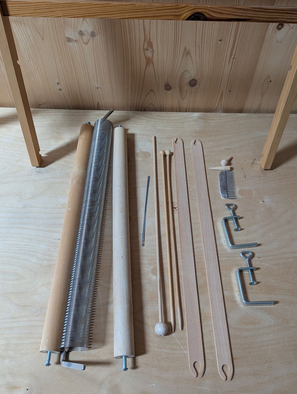 Telai per tessitura: Esslinger Webrahmen mit Zubehör – Usato da Bertschikon Gossau venduto da Tokibunny 2