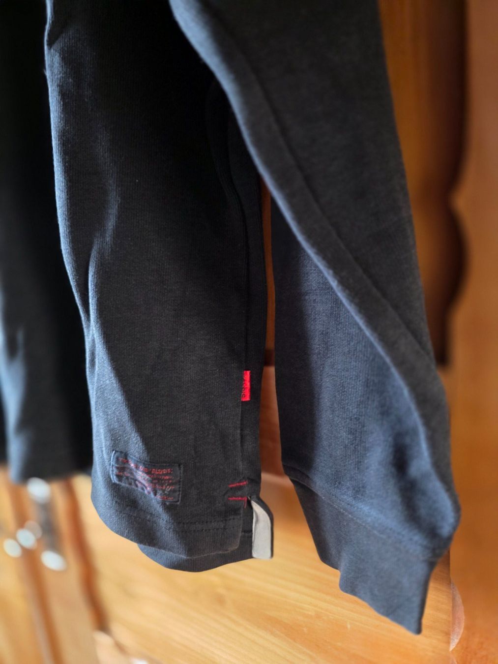 Pullover & Sweatshirts: Signum Pullover - Grösse L - schwarz - Rugby League 4 – Gebraucht aus Walterswil BE von Lonitti 5