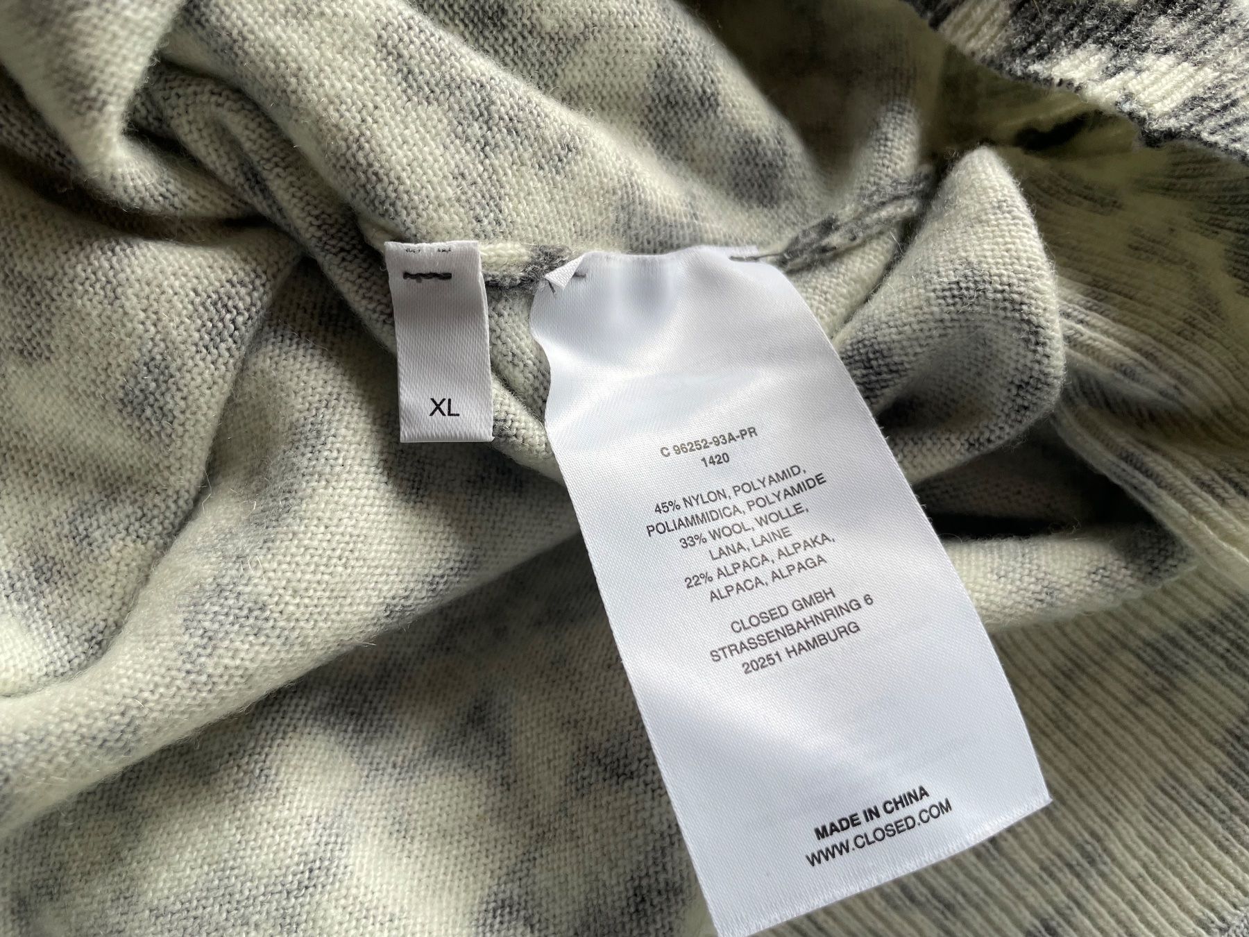 Closed Maglioni & Felpe: Pullover mit Rückenausschnitt von Closed, Gr. XL – Usato da Balzers venduto da Golf-Lady 4