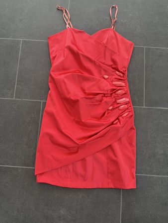 Rotes Sommerkleid von Rinascimento, Grösse L, Top Zustand