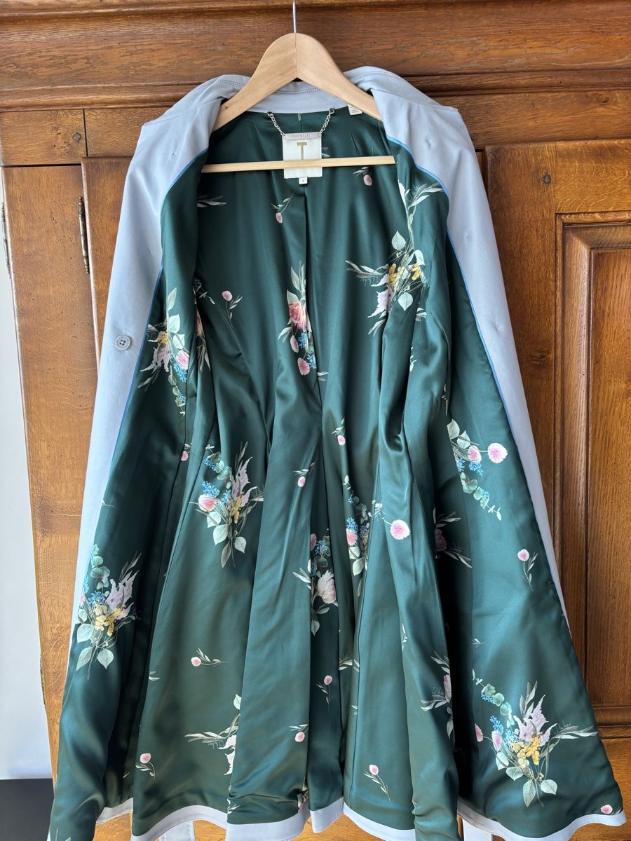 Cappotti: TED BAKER - Trench Coat - Comme Neuf! – Nuovo (secondo la descrizione) da Chardonne venduto da teenyweeny 2