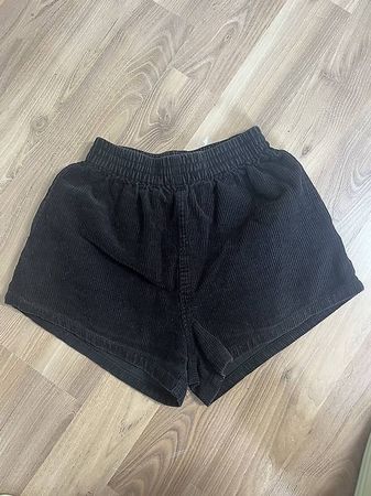 kurze Manchester-Hose