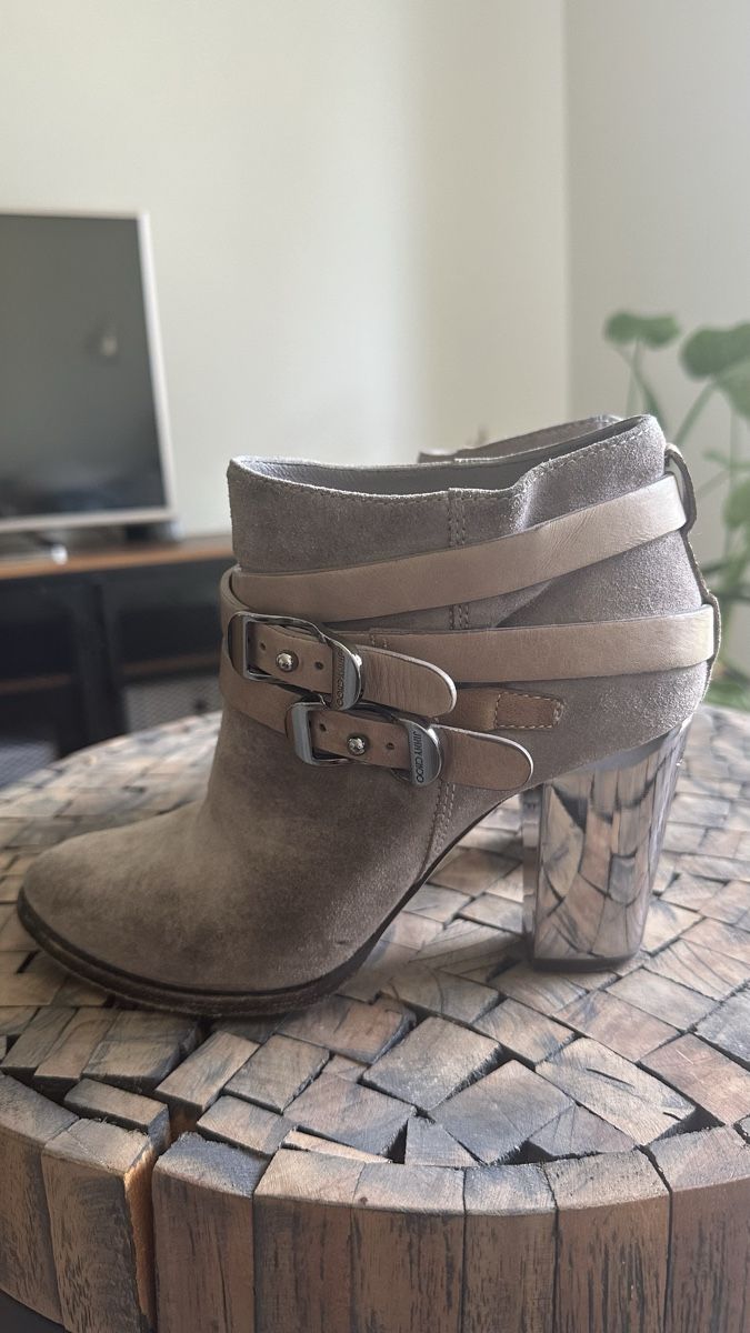 Jimmy Choo Scarpe da donna: Jimmy CHOO | Stiefeletten | Gr. 36.5 – Usato da Kilchberg ZH venduto da nad_6dwp 6