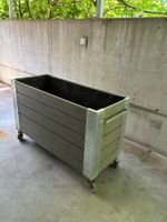 Hochbeet, Pflanzkasten auf Rollen
