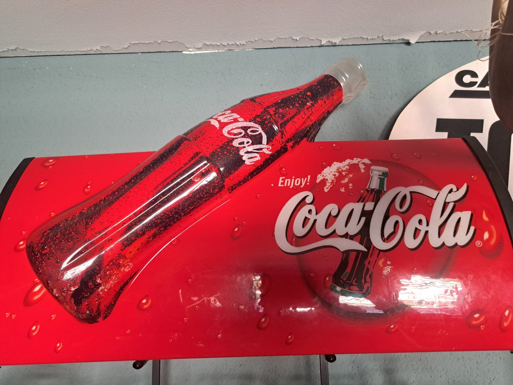 Coca-Cola Insegne: Coca Cola Werbe Schild Kunstoff ab 29.- – Usato da Emmenbrücke venduto da bikesandmore75