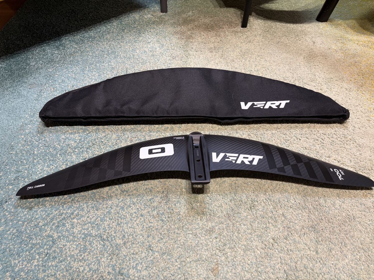 Core Planches de surf: Core vert 700cm front wing foil – D'occasion à Nyon par tor_6gr5