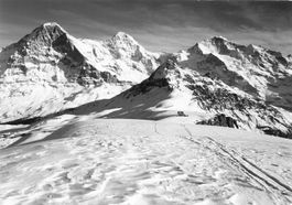 Männlichen (BE) Tschuggen mit Eiger Mönch Jungfrau Alpenpano