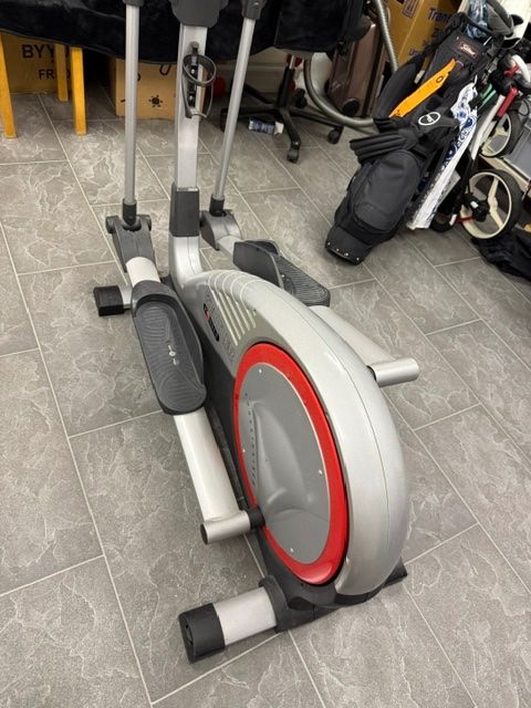 Kettler Vélos d'appartement: Crosstrainer Kettler Mondeo – D'occasion à Watt par PedroSGL 2